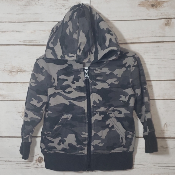 camo jacket size 18